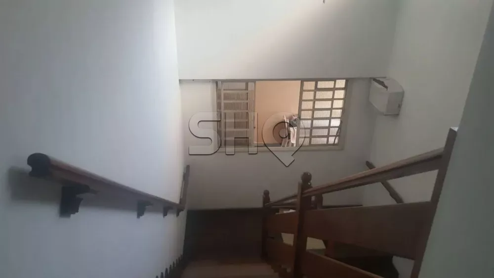 Sobrado à venda com 3 quartos, 300m² - Foto 4