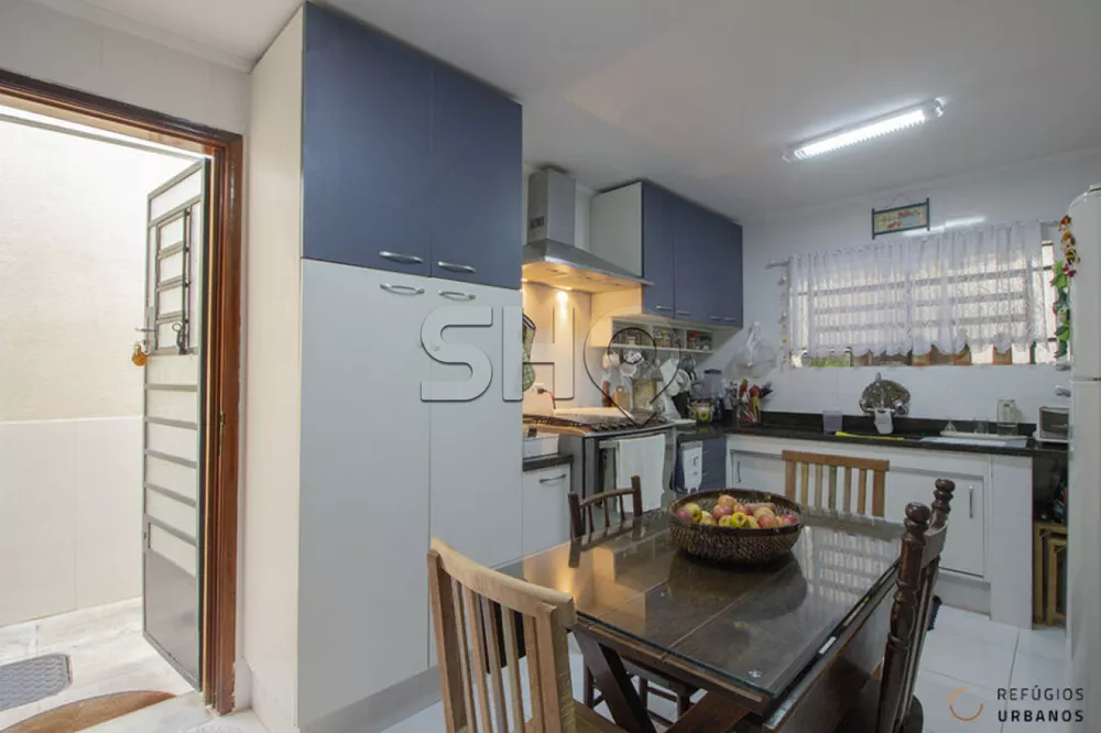 Sobrado à venda com 3 quartos, 193m² - Foto 12