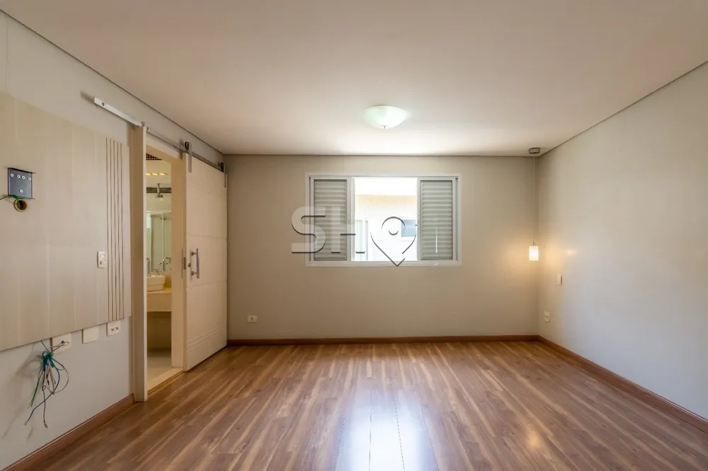Casa, 4 quartos, 357 m² - Foto 4