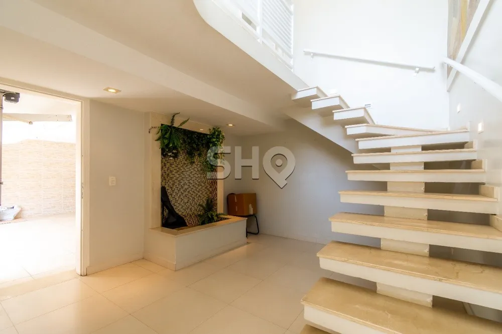 Casa, 4 quartos, 357 m² - Foto 2