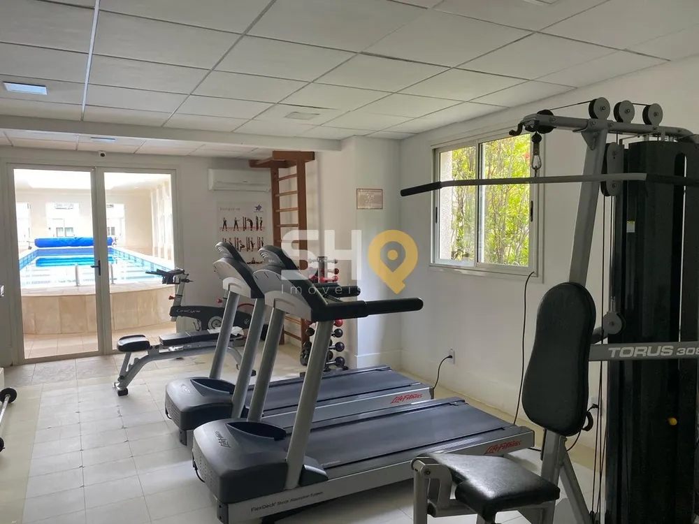 Apartamento, 3 quartos, 260 m² - Foto 4