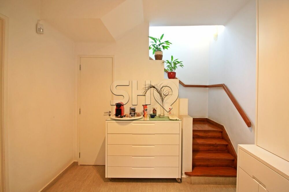 Sobrado à venda com 3 quartos, 330m² - Foto 8