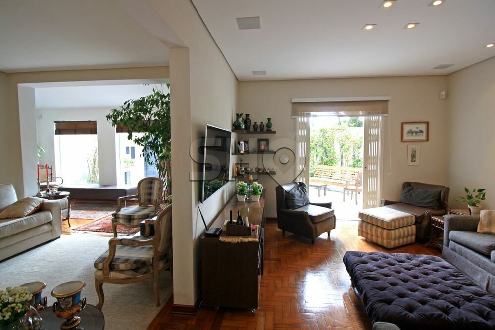 Sobrado à venda com 3 quartos, 330m² - Foto 2