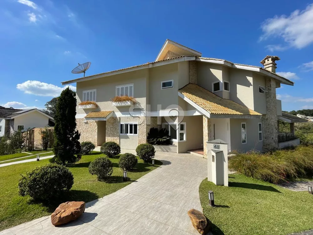 Casa de Condomínio à venda com 4 quartos, 670m² - Foto 1