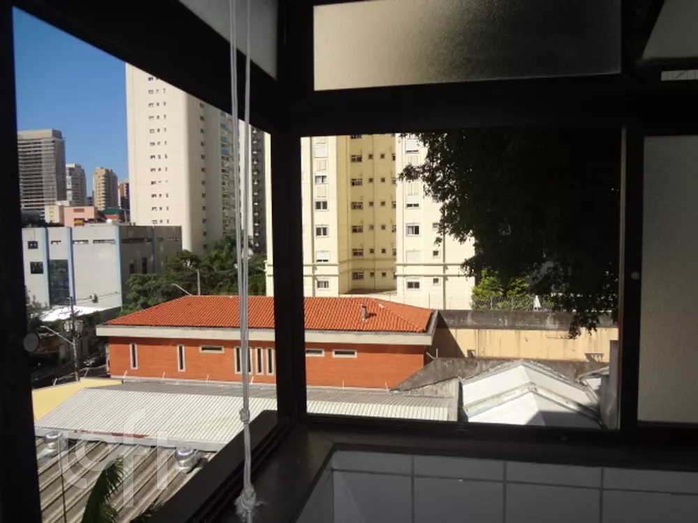 Apartamento à venda com 2 quartos, 64m² - Foto 4