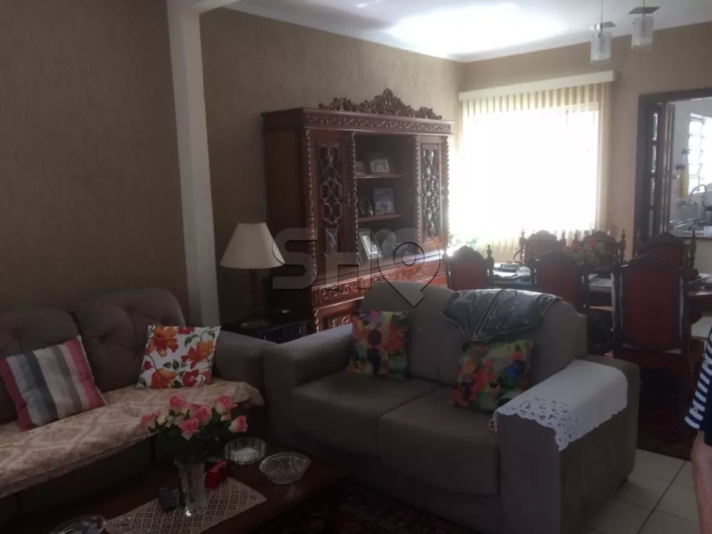 Sobrado à venda com 3 quartos, 140m² - Foto 1