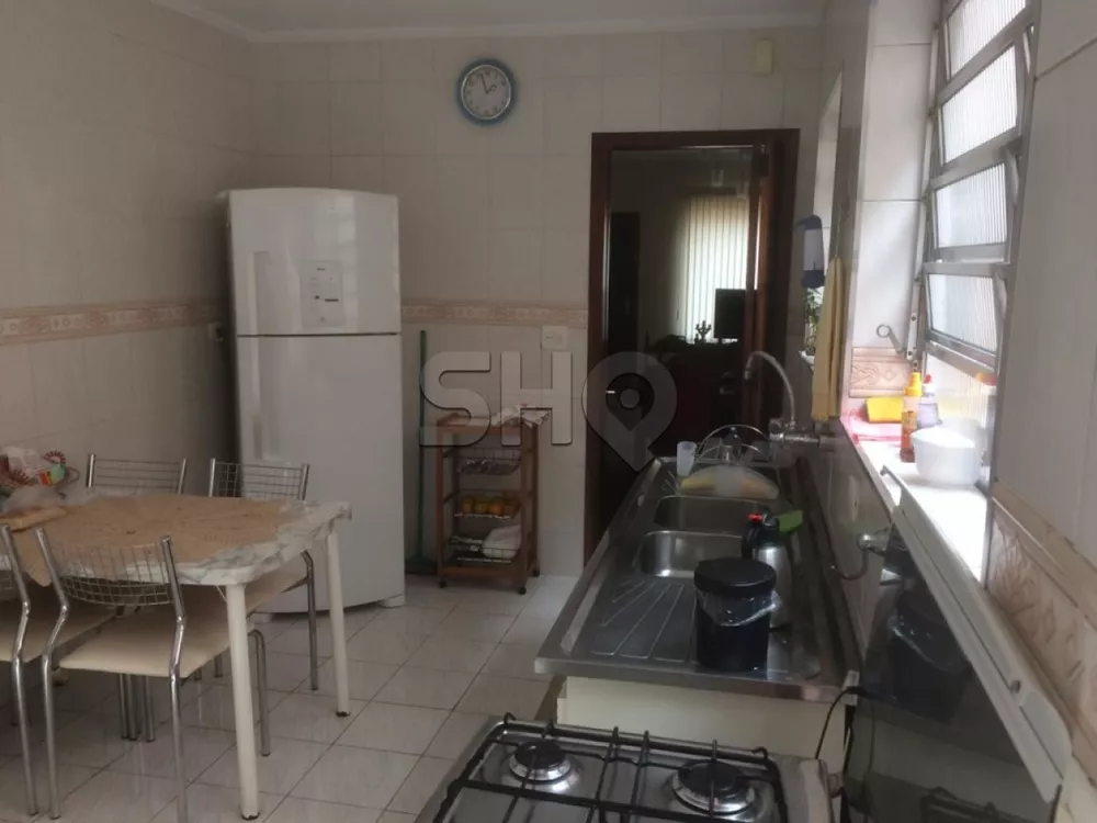 Sobrado à venda com 3 quartos, 140m² - Foto 4