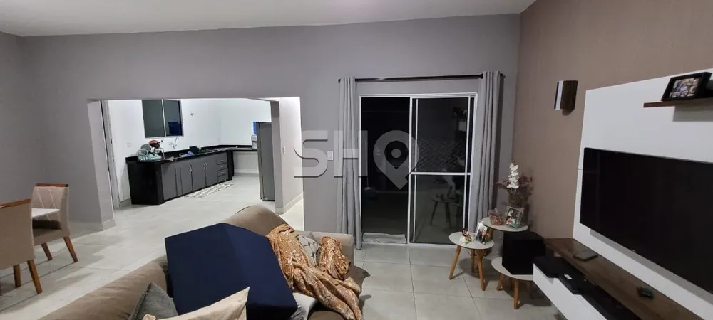 Casa, 1 quarto, 326 m² - Foto 3