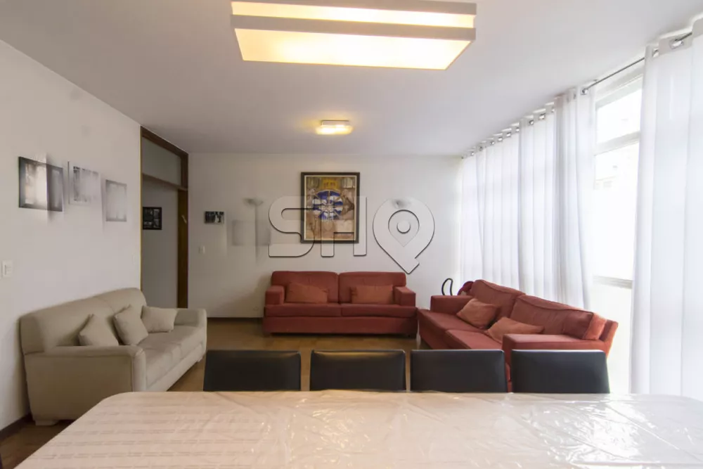 Apartamento à venda com 3 quartos, 196m² - Foto 1