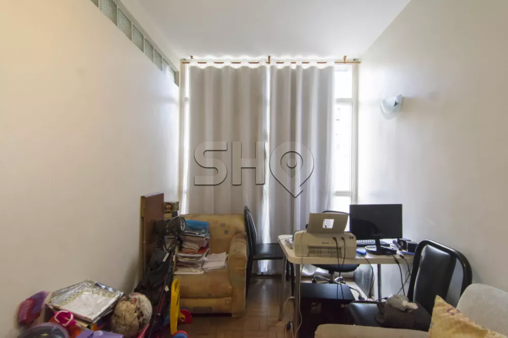 Apartamento à venda com 3 quartos, 196m² - Foto 4