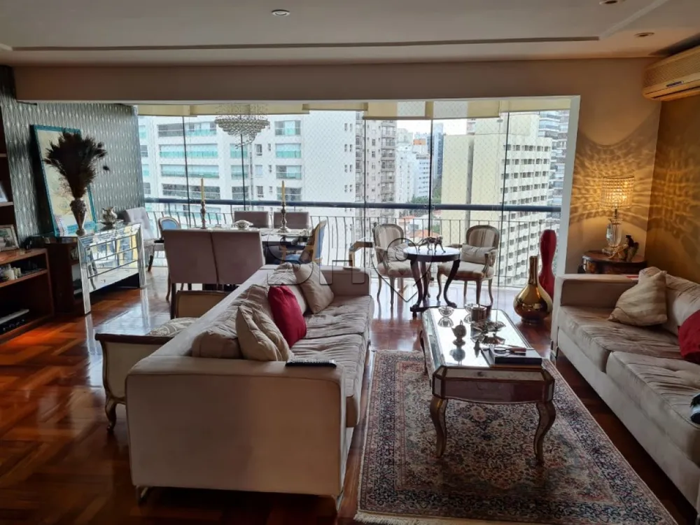 Apartamento, 3 quartos, 140 m² - Foto 1