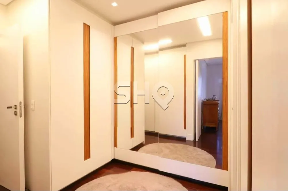 Apartamento, 3 quartos, 187 m² - Foto 2