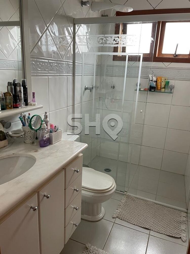 Casa de Condomínio à venda com 3 quartos, 218m² - Foto 3