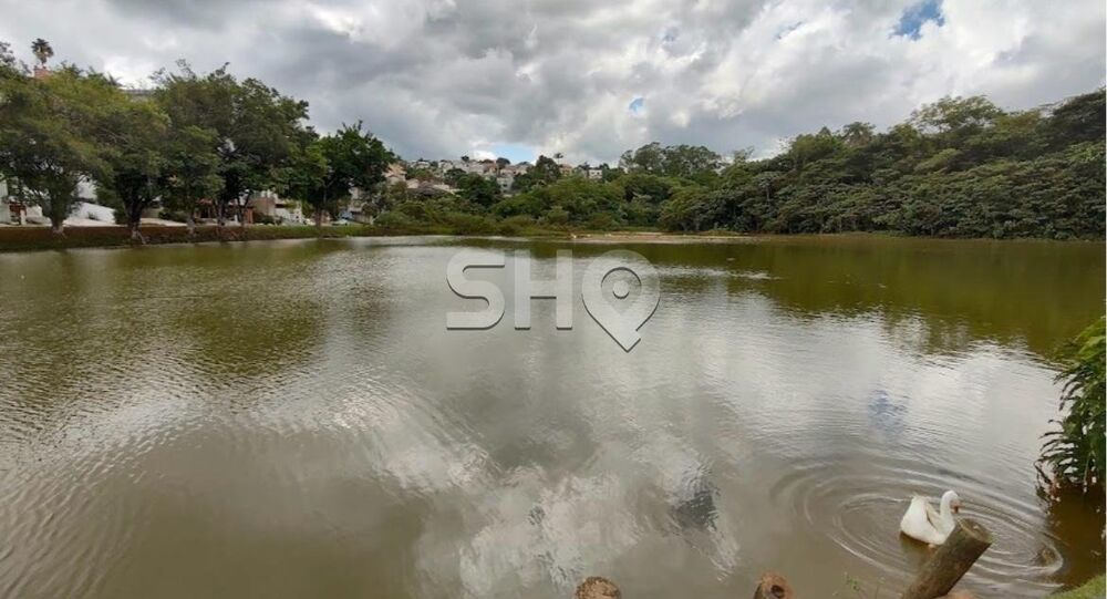 Casa de Condomínio à venda com 3 quartos, 218m² - Foto 4