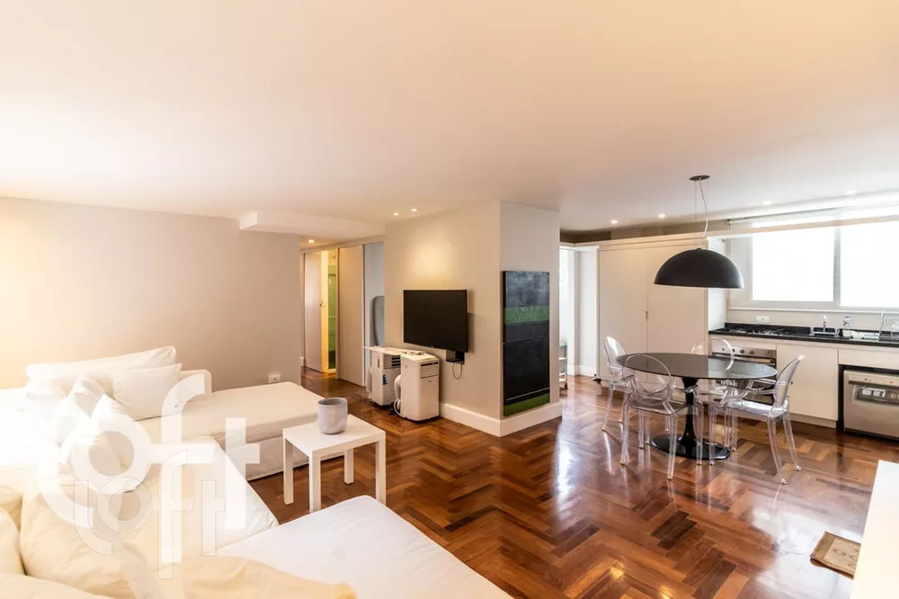 Apartamento à venda com 3 quartos, 94m² - Foto 1