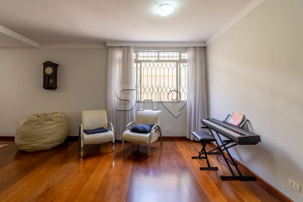Sobrado, 5 quartos, 381 m² - Foto 1
