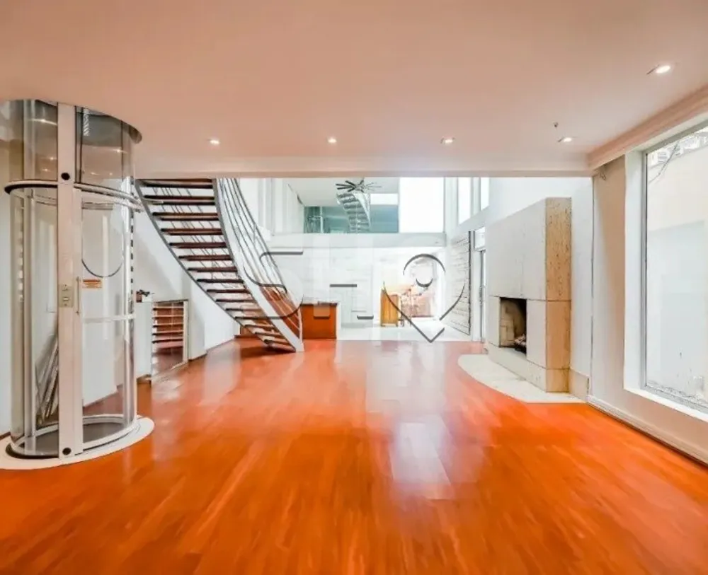 Sobrado, 3 quartos, 350 m² - Foto 1