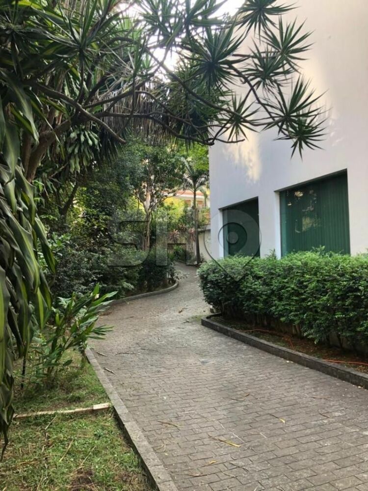 Casa Comercial para alugar com 8 quartos, 1465m² - Foto 11