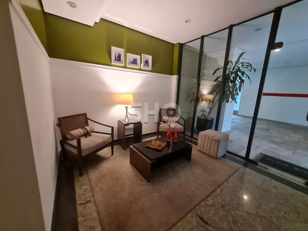 Apartamento à venda com 3 quartos, 124m² - Foto 2