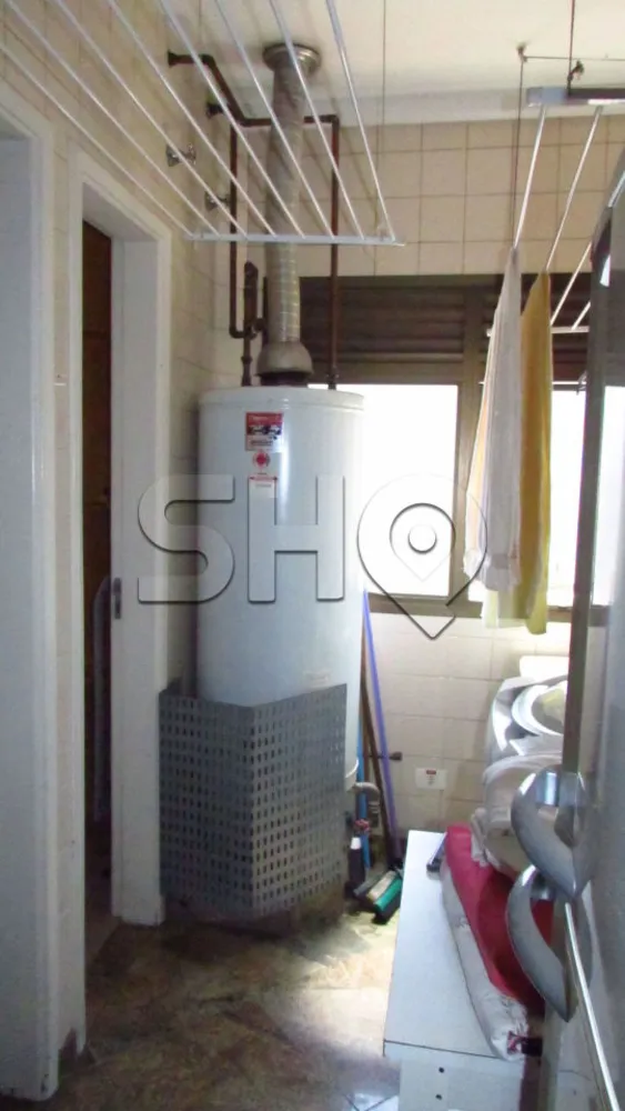 Apartamento, 3 quartos, 226 m² - Foto 2