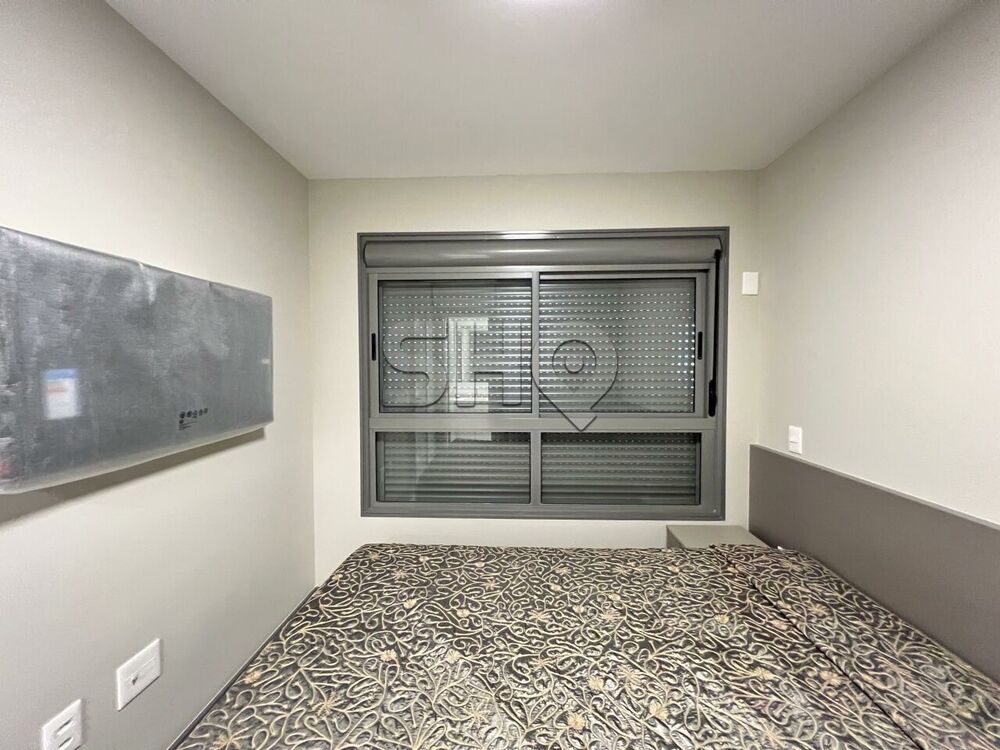 Apartamento à venda com 2 quartos, 70m² - Foto 1