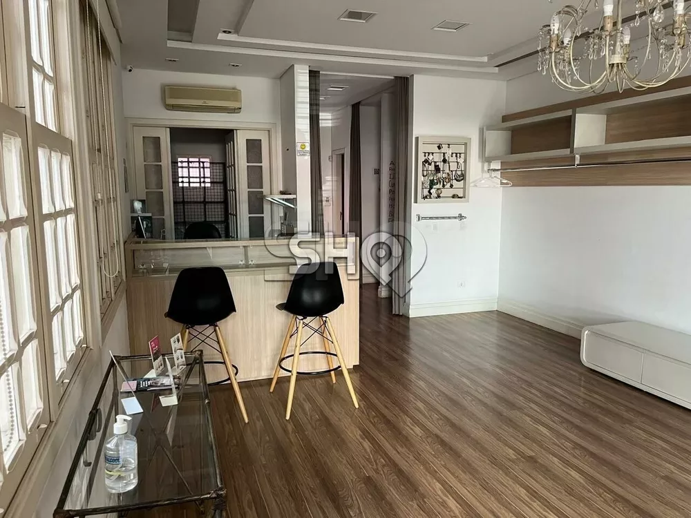 Casa Comercial à venda com 1 quarto, 152m² - Foto 2