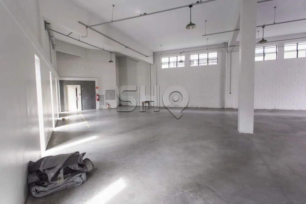 Loja-Salão, 3000 m² - Foto 1
