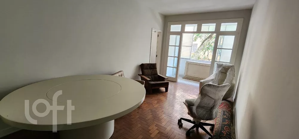 Apartamento à venda com 2 quartos, 72m² - Foto 1