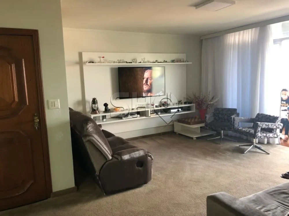 Apartamento, 3 quartos, 156 m² - Foto 2