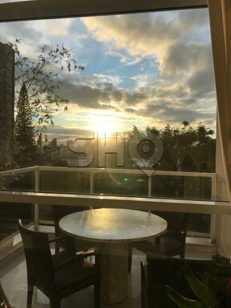 Apartamento, 3 quartos, 230 m² - Foto 5