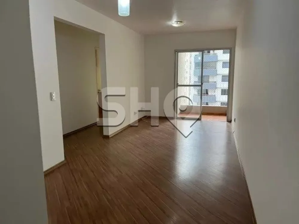 Apartamento à venda com 3 quartos, 79m² - Foto 1