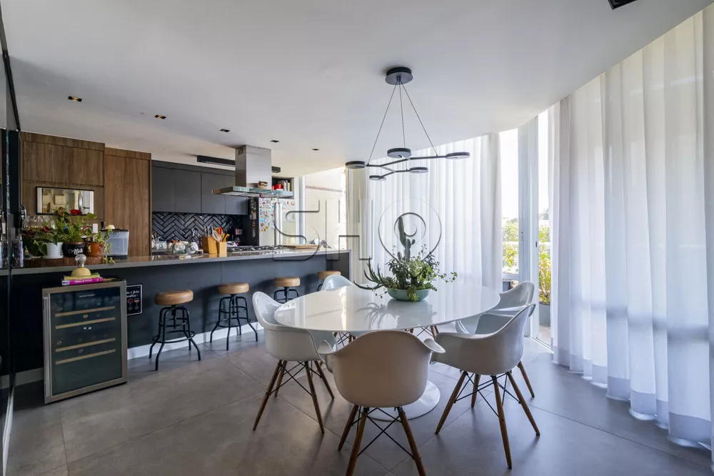Apartamento, 3 quartos, 176 m² - Foto 1