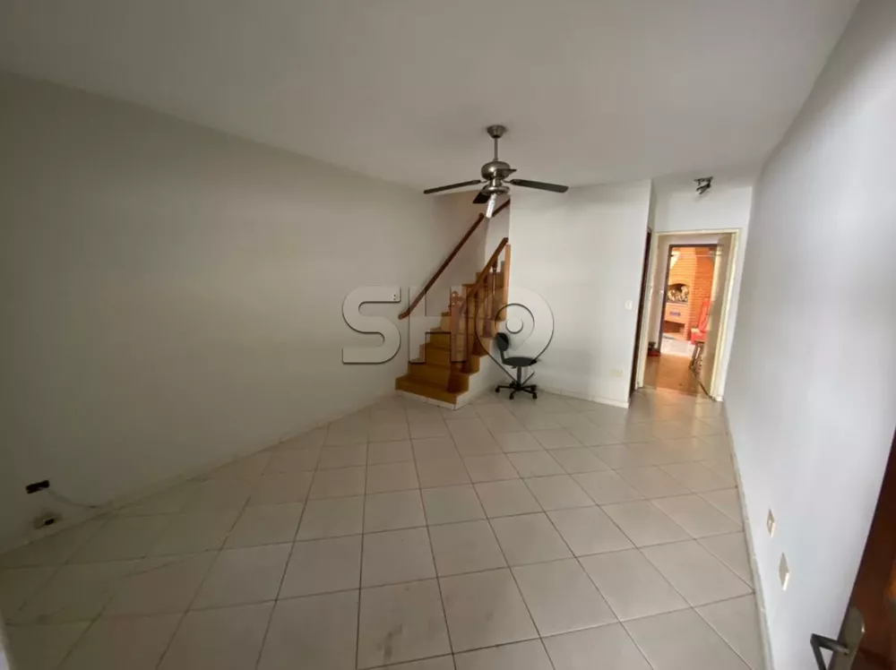 Sobrado à venda com 2 quartos, 100m² - Foto 2