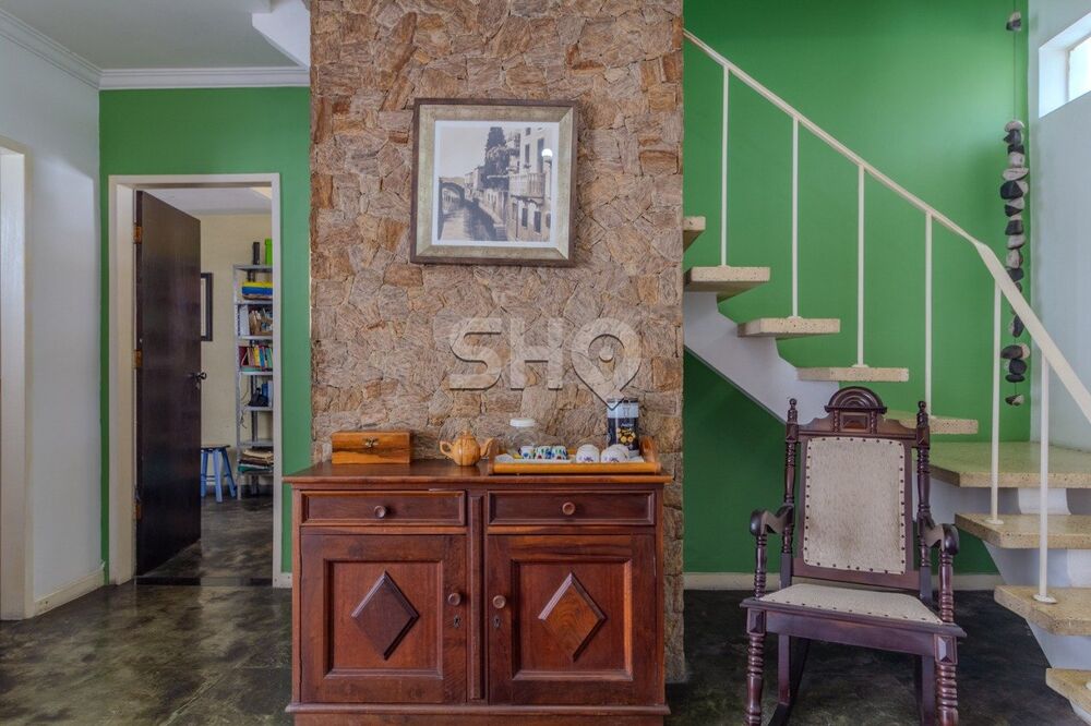 Casa à venda com 2 quartos, 60m² - Foto 1