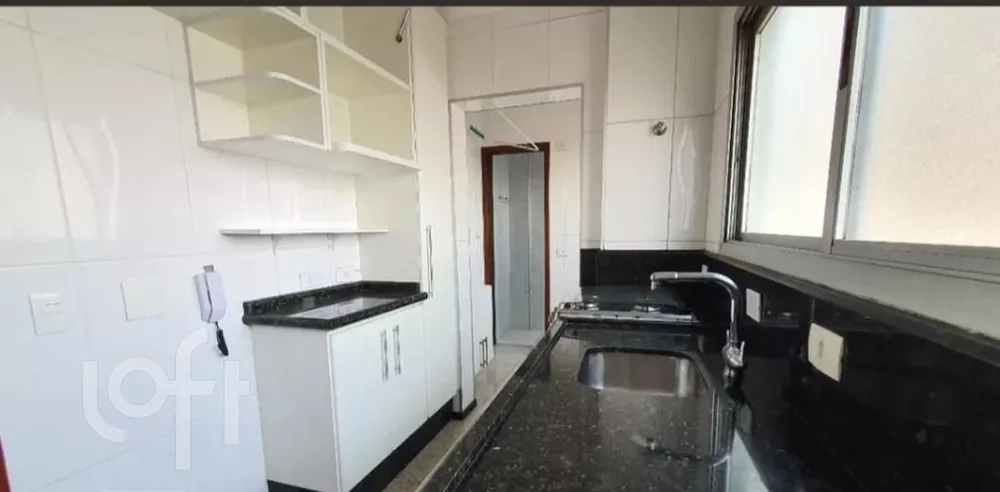 Apartamento à venda com 3 quartos, 80m² - Foto 3