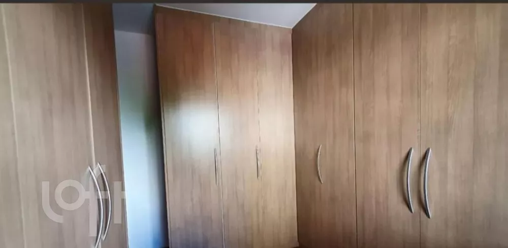 Apartamento à venda com 3 quartos, 80m² - Foto 4