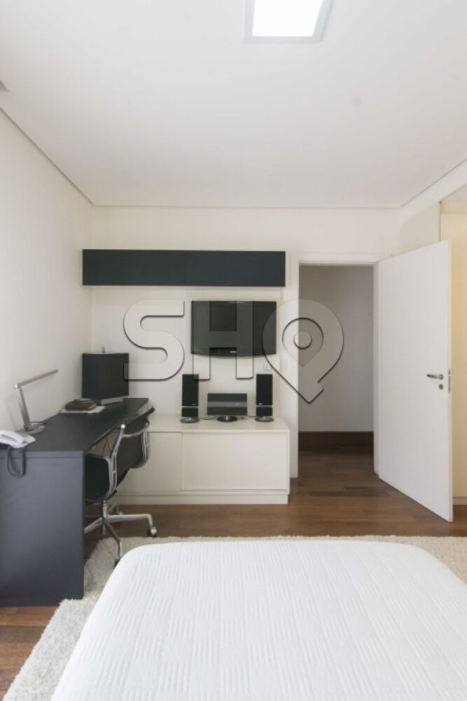 Apartamento à venda com 4 quartos, 302m² - Foto 9