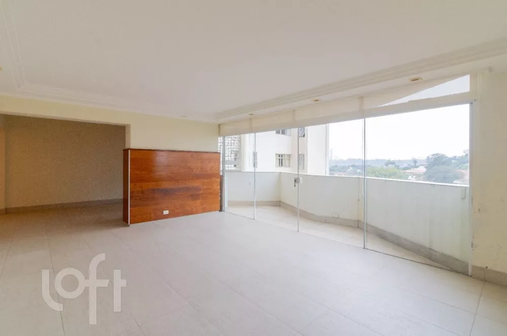 Apartamento à venda com 2 quartos, 186m² - Foto 1