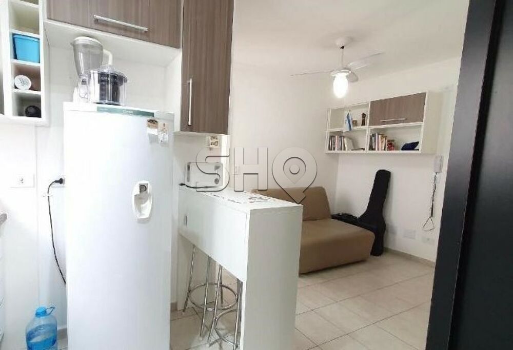 Apartamento, 1 quarto, 27 m² - Foto 2