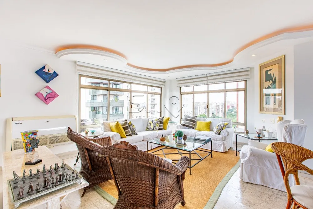 Apartamento, 4 quartos, 370 m² - Foto 1