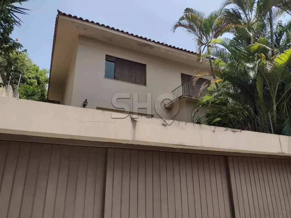 Sobrado à venda com 4 quartos, 302m² - Foto 2