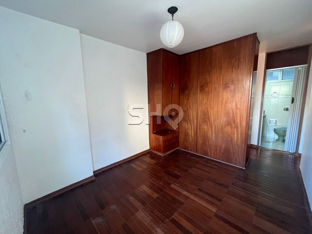 Apartamento à venda com 3 quartos, 94m² - Foto 1