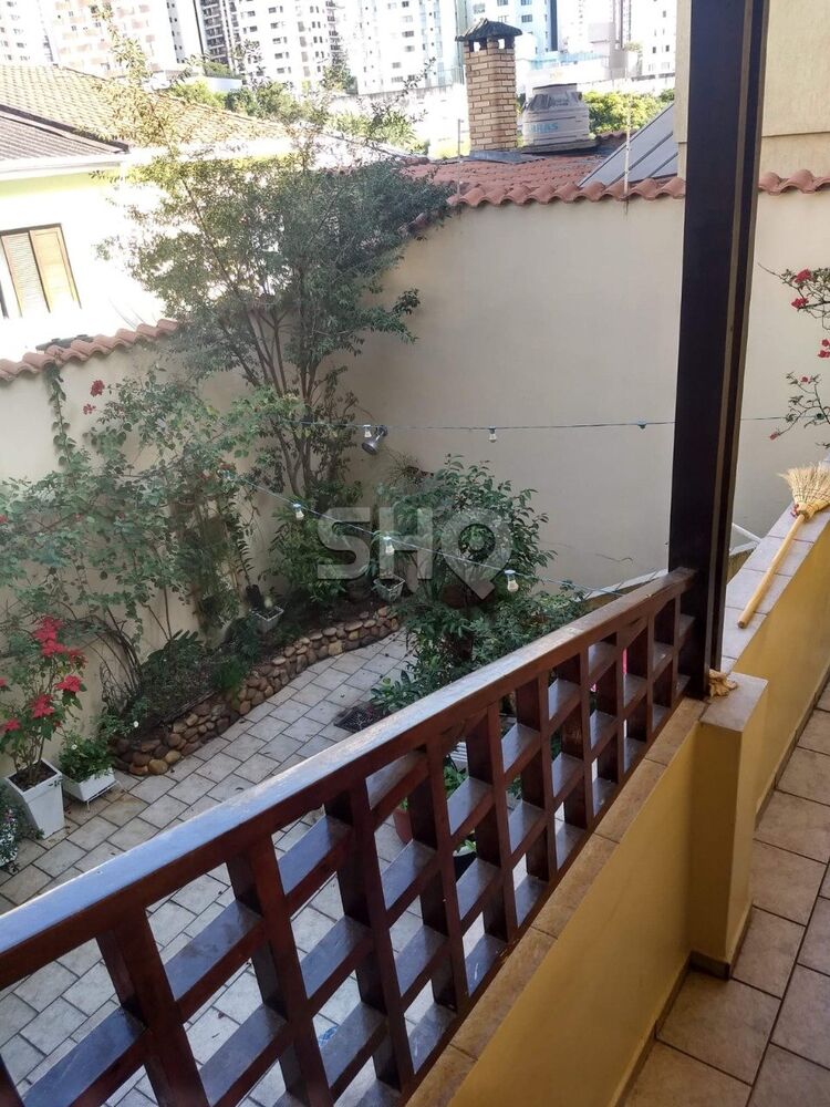 Sobrado à venda com 3 quartos, 240m² - Foto 18