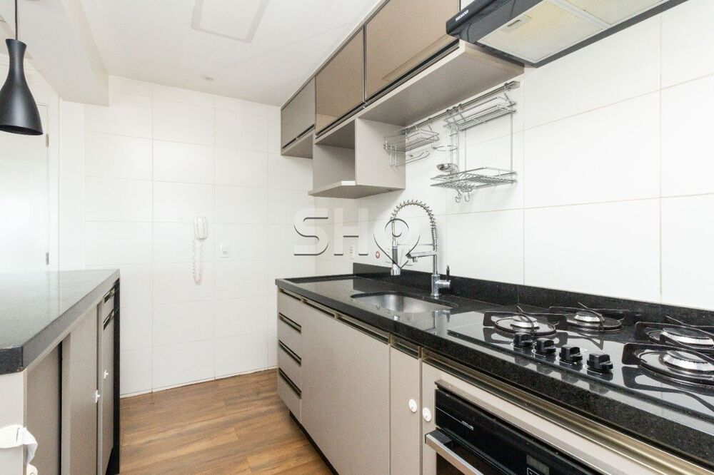 Apartamento à venda com 2 quartos, 65m² - Foto 13