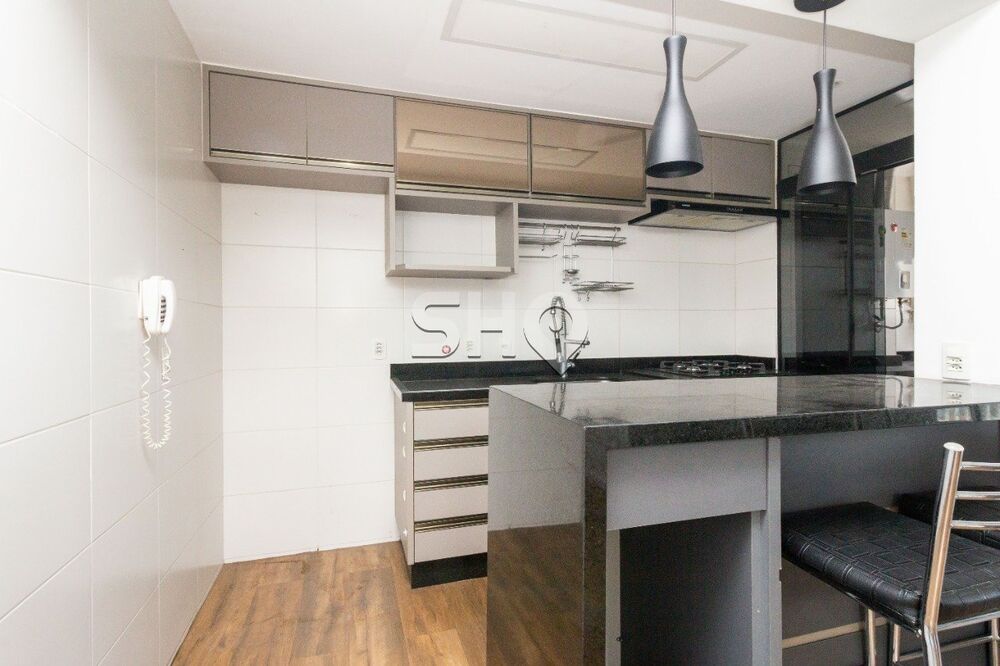 Apartamento à venda com 2 quartos, 65m² - Foto 12