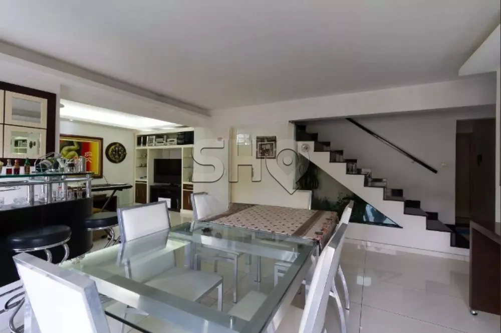 Apartamento para alugar com 3 quartos, 274m² - Foto 5