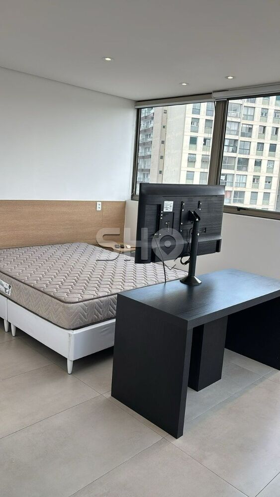 Apartamento para alugar com 1 quarto, 85m² - Foto 10