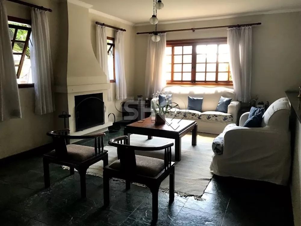 Casa, 3 quartos, 340 m² - Foto 1