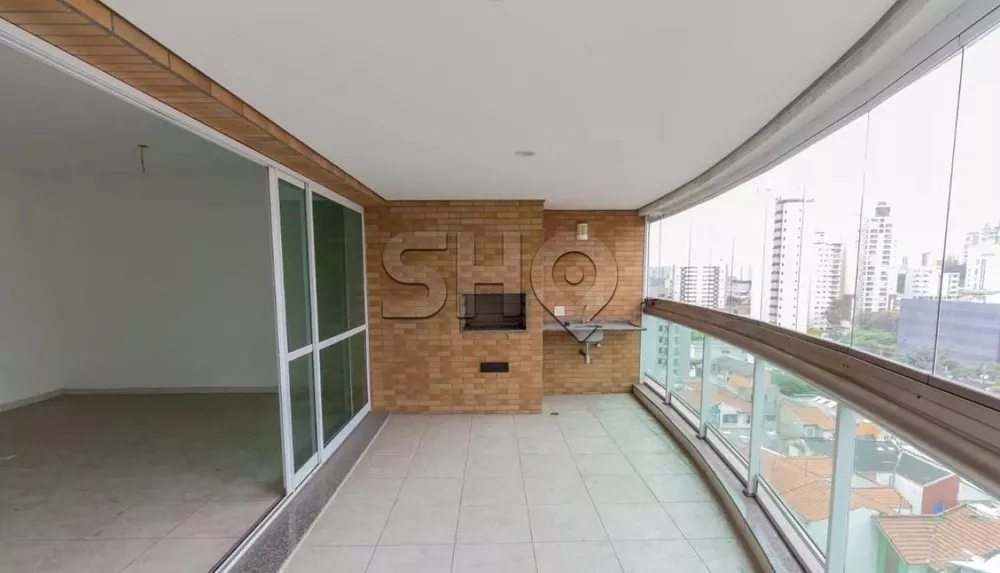 Apartamento para alugar com 4 quartos, 157m² - Foto 3