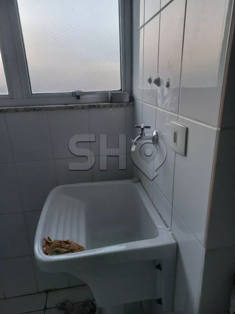 Apartamento à venda com 2 quartos, 56m² - Foto 15